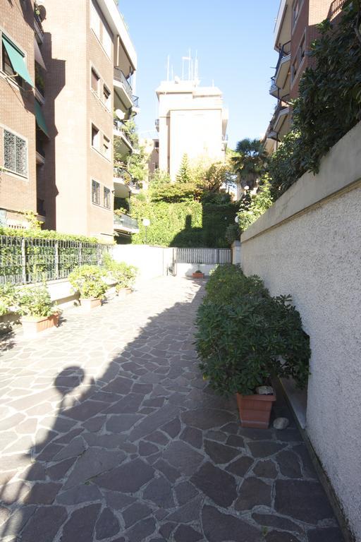 B&B Viale Dei Colli Portuensi 589 Rome Chambre photo